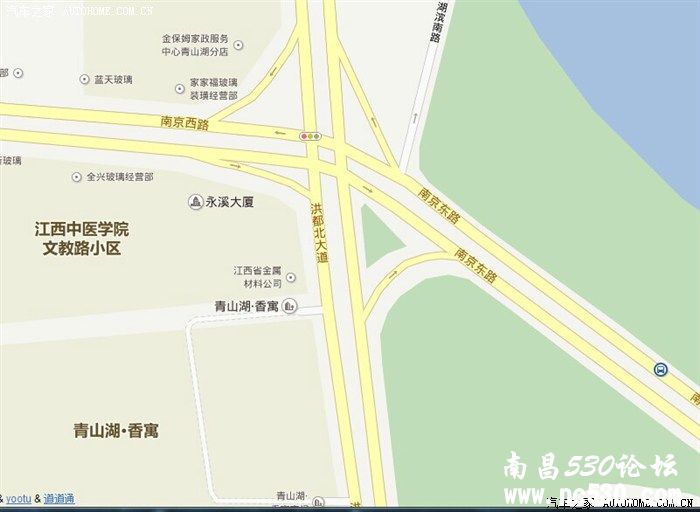 在洪都北大道转入南京西路待转区